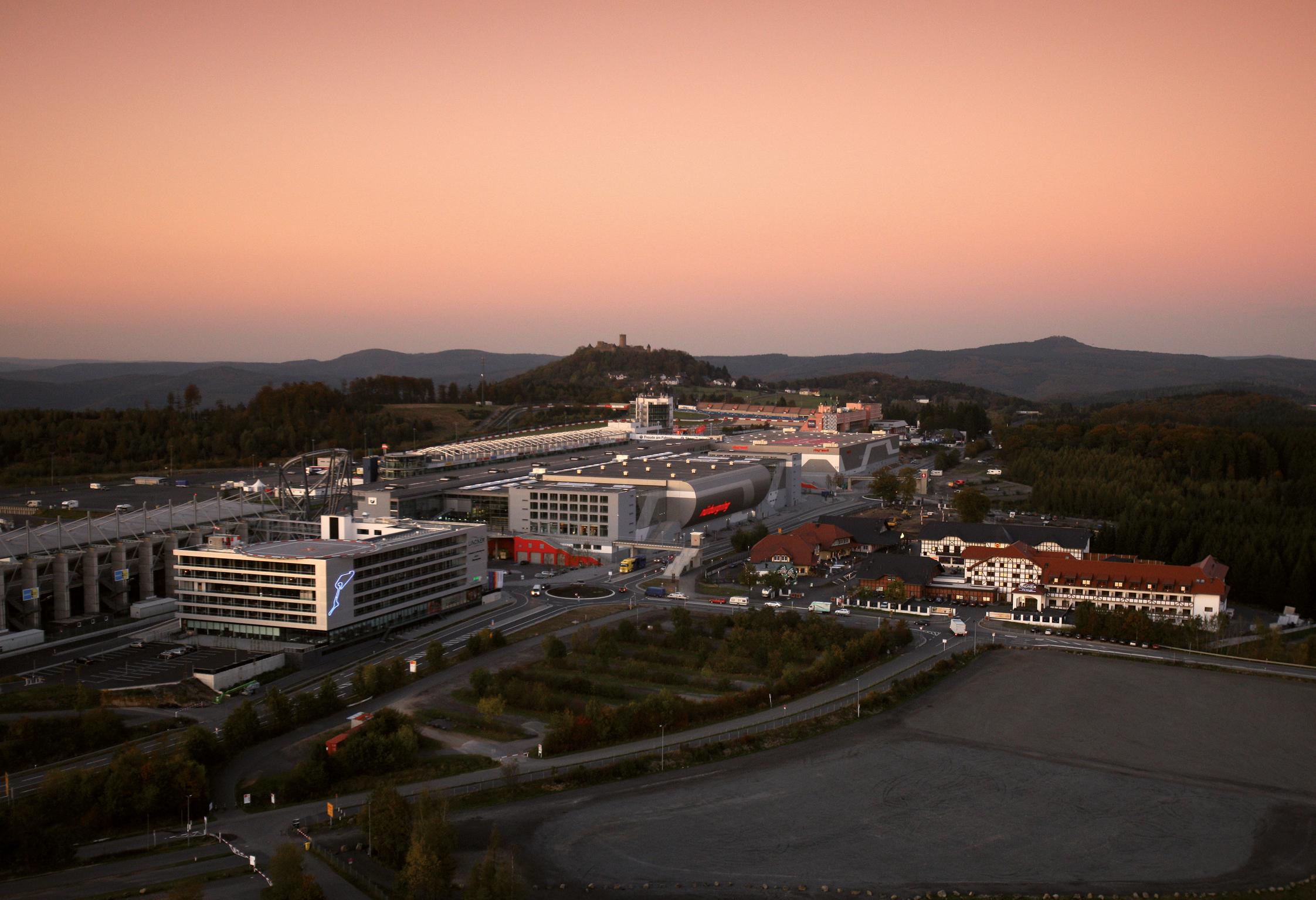 Lindner Nürburgring Motorsport Hotel Exterior foto